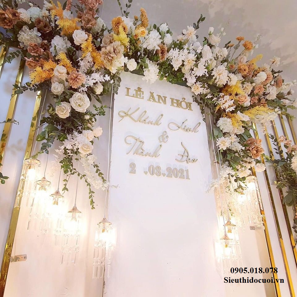 Đèn trang trí dẫn lối sân khấu đám cưới 