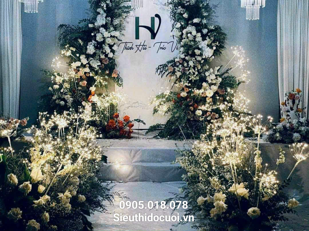 Đèn dẫn lối sân khấu pháo hoa