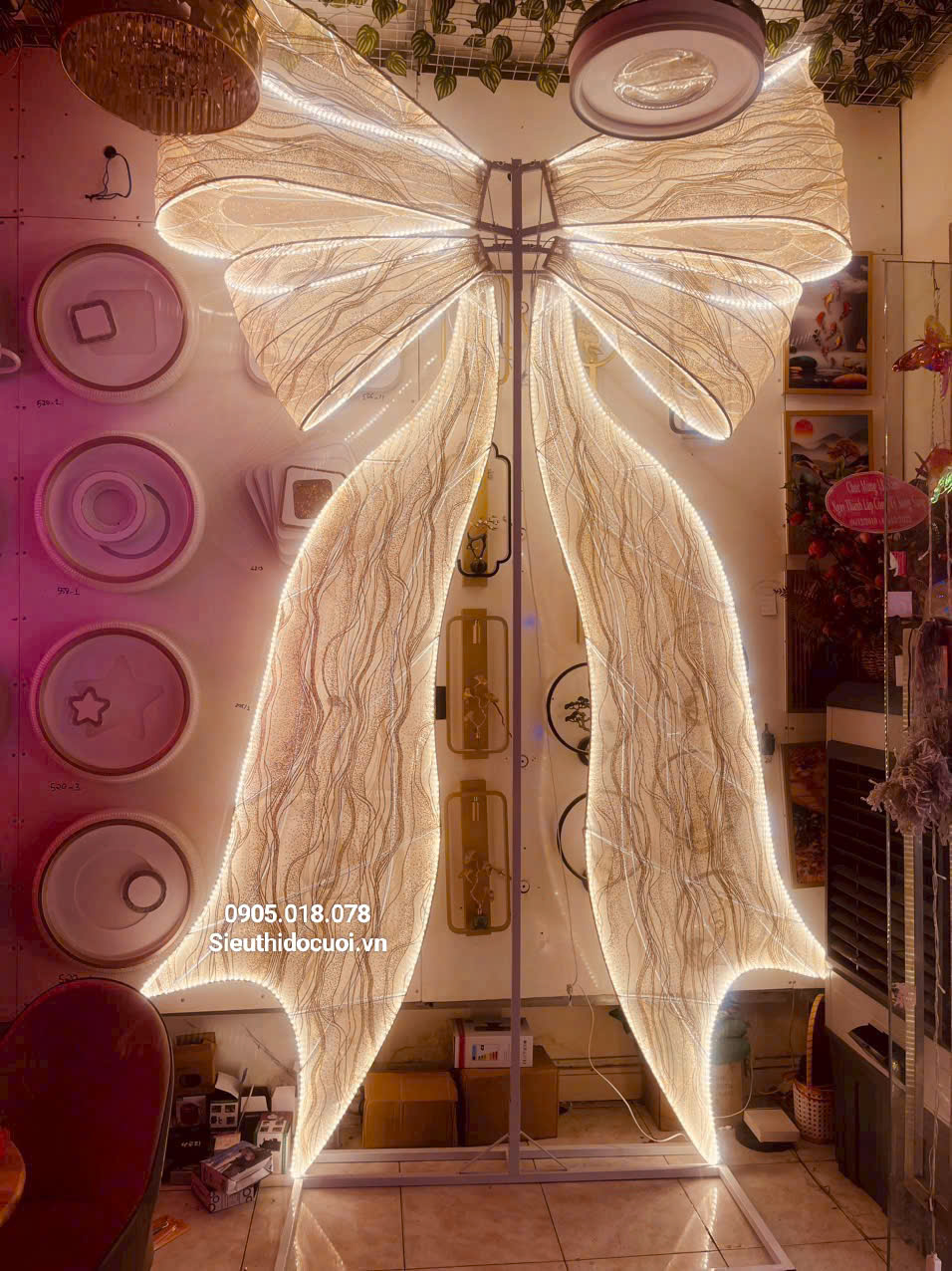 Backdrop đám cưới Nơ LED Khổng Lồ