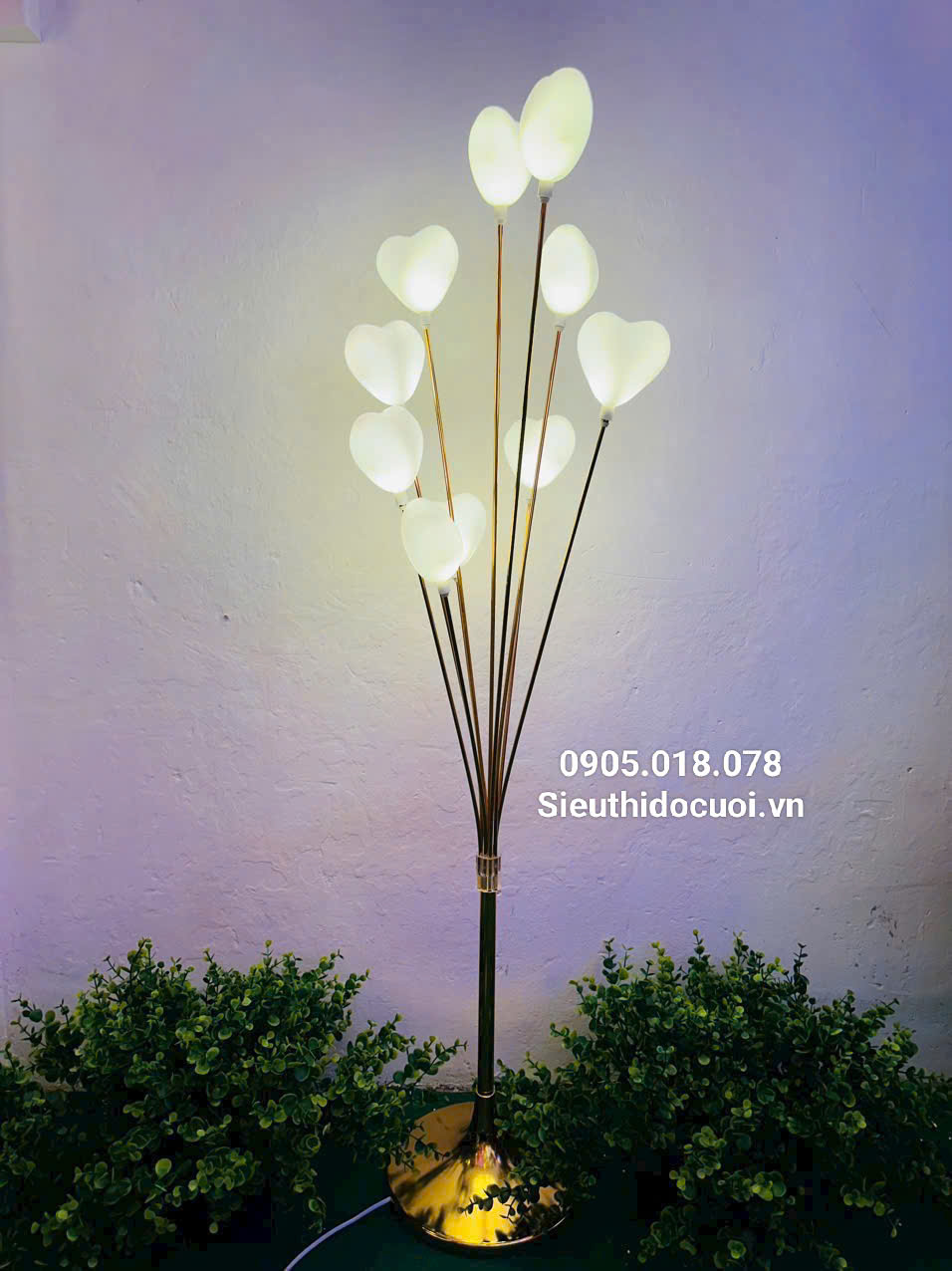 Đèn dẫn lối đám cưới trái tim
