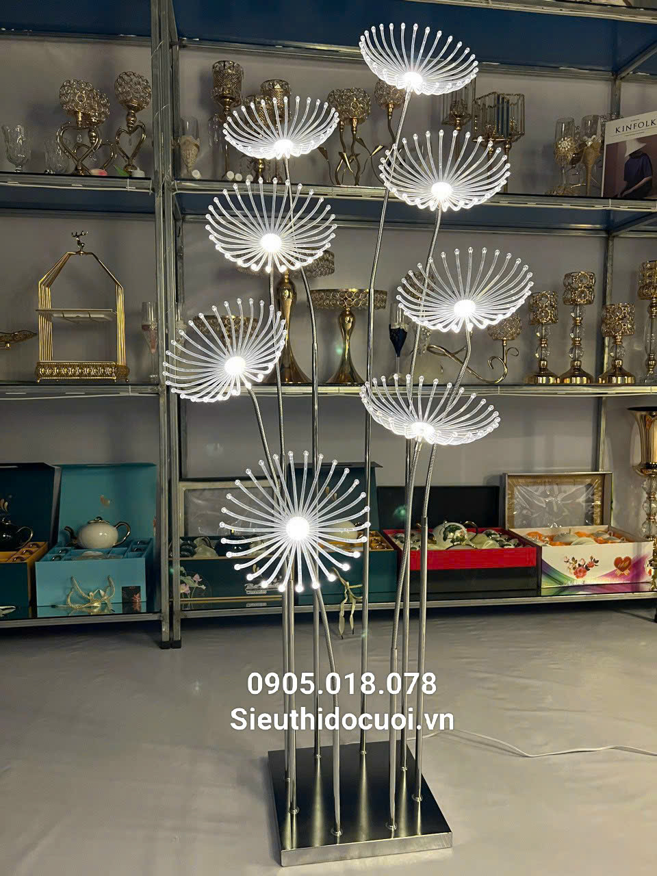 Đèn dẫn lối đám cưới bồ công anh