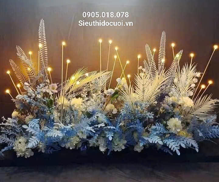 Đèn dẫn lối đám cưới bi led