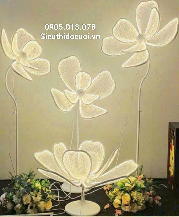 Đèn dẫn lối đám cưới hoa led đại