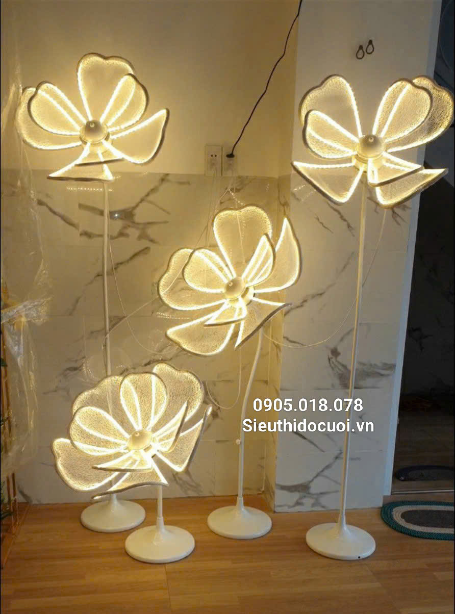 Đèn dẫn lối đám cưới hoa led đại
