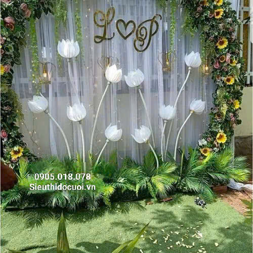 Đèn dẫn lối đám cưới hoa sen