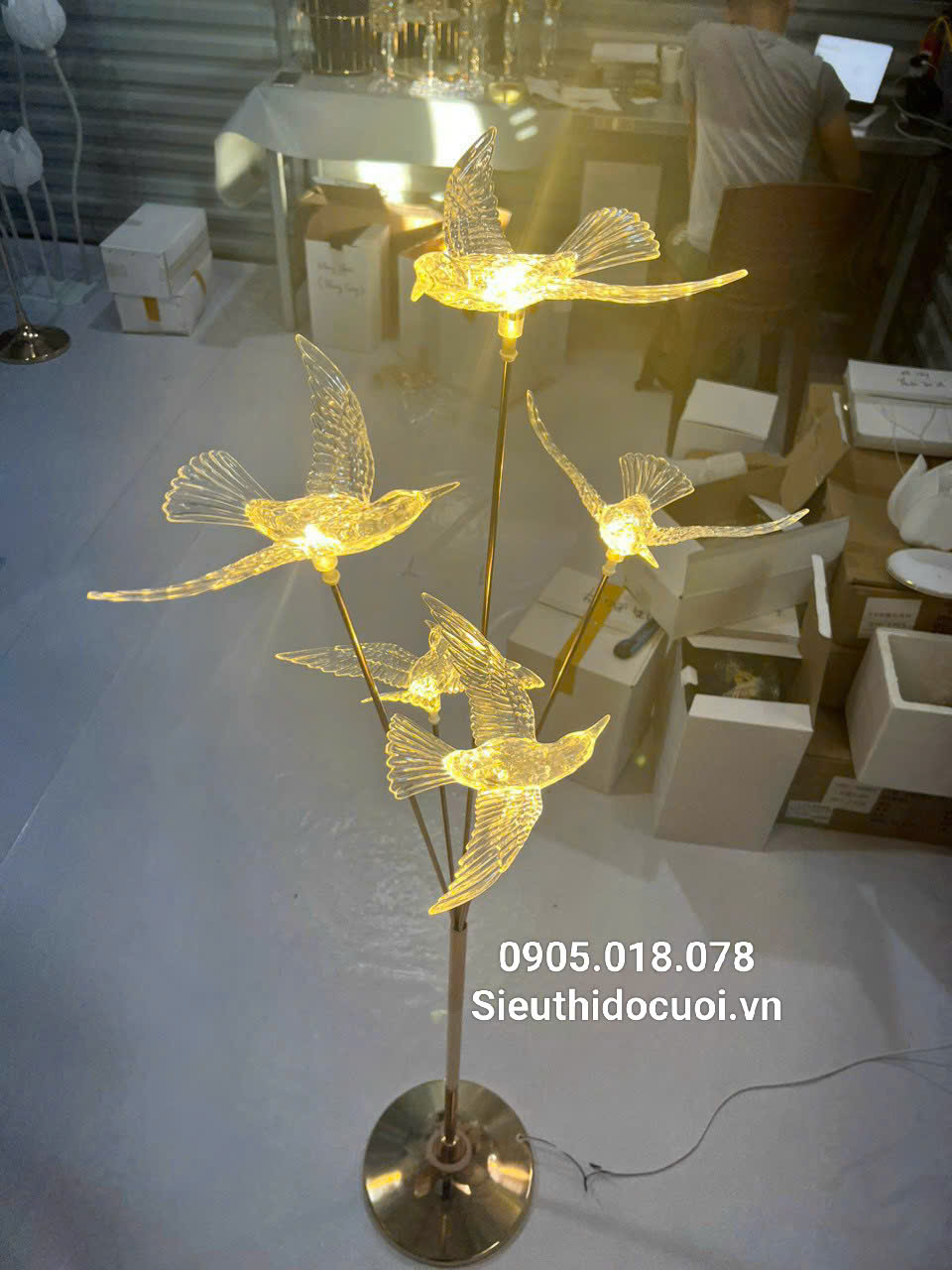 Đèn dẫn lối đám cưới chim led