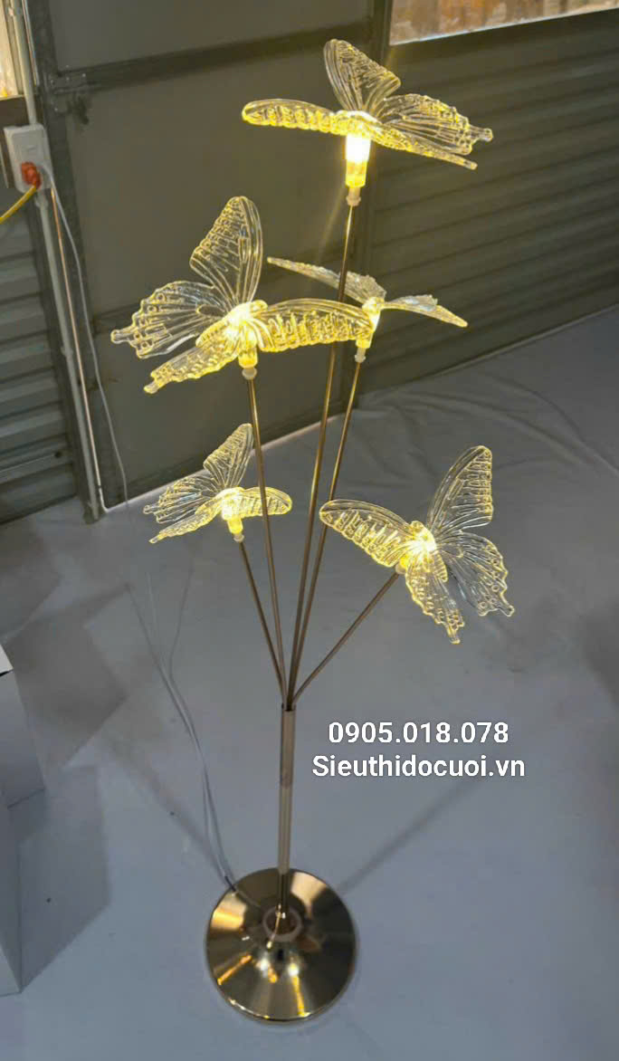 Đèn dẫn lối đám cưới bướm led 