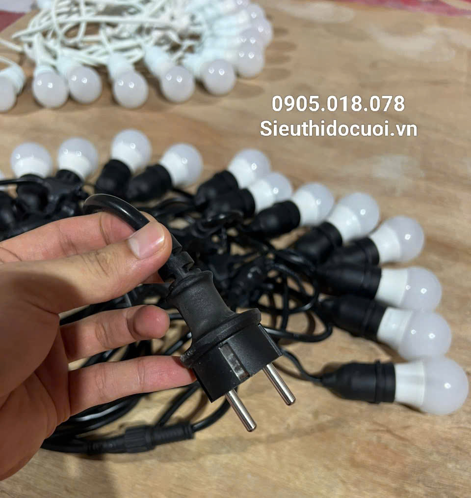 Dây đèn trang trí ngoài trời