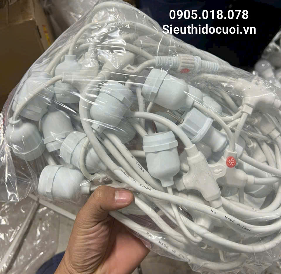 Dây đèn trang trí ngoài trời